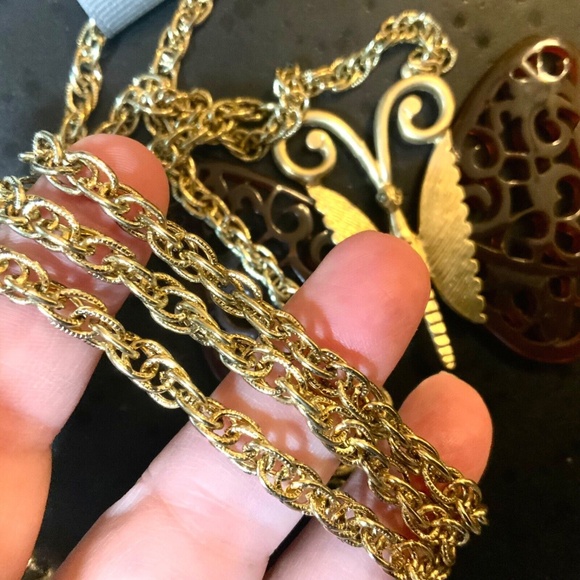 ANTHROPOLOGIE NECKLACE NWT UNIQUE BUTTERFLY- LONG Tortoise Shell Boho Retro Vibe - Picture 7 of 12